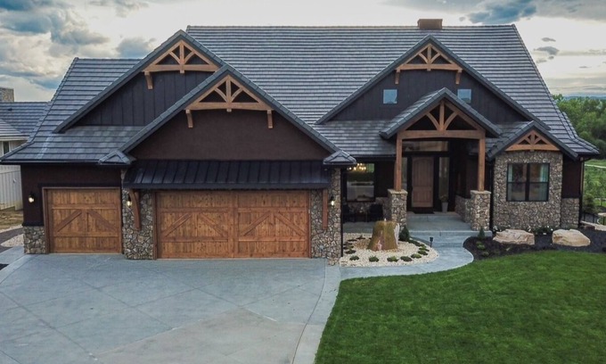 Loveland Cabin | TPC Mountain Views Lodge- King Suite- Gated community- 7,000+ sqft!