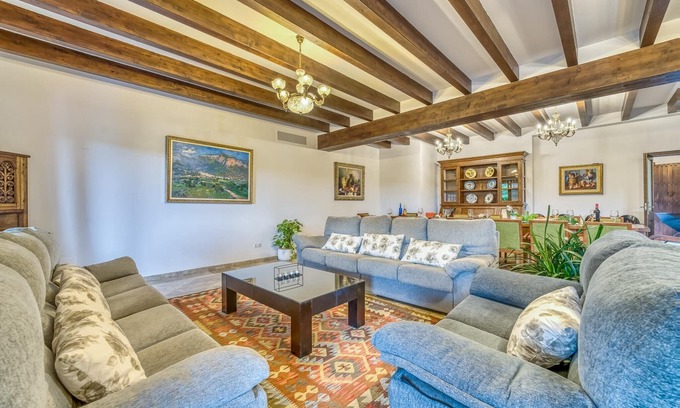 Petra House | Traditional Mallorcan House