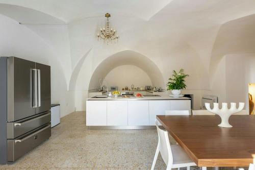 Cannole House | Traditional Palace Near Otranto Coast