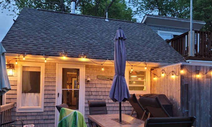 Charlestown House | Traditions Begin Here! (and FREE beach parking)