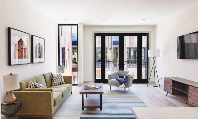 Downtown House | Trailhead Mews-Shred Unit 2 DT Bentonville- MTB