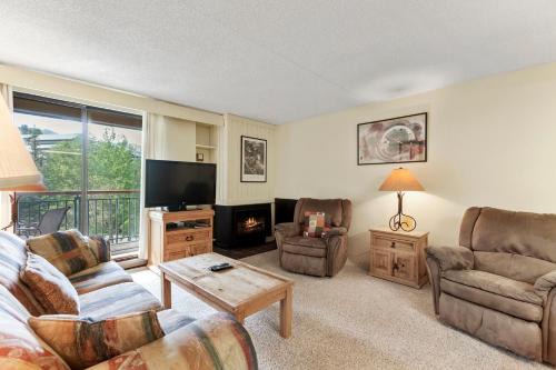 Peak 9 House | Trails End 305 by Great Western Lodging