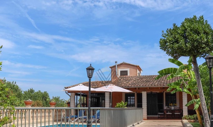 Inca Cottage | Tramuntana, holiday country house in Inca, Majorca