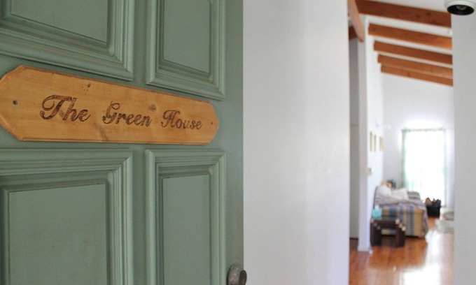 Rosedale Cottage | Tranquil Bay South Rosedale - The Green House awaits you.
