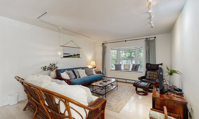 Mount Desert House | Tranquil lakefront cottage with a private dock, deck, grill, and WiFi