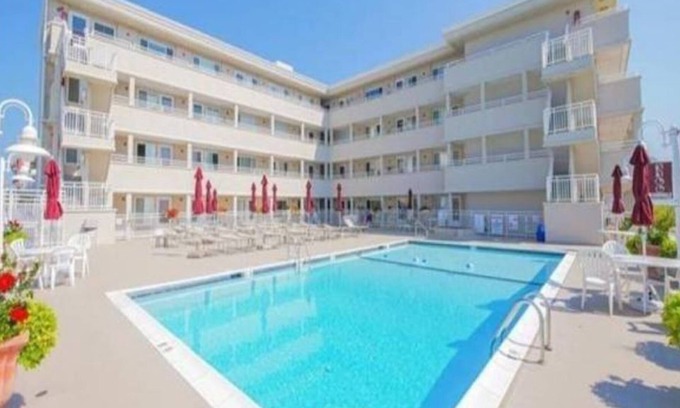 Leeds Point Condo | Tranquility awaits you!