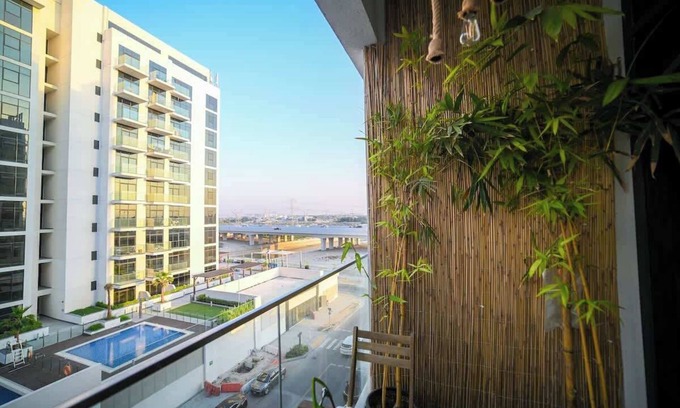 Nad Al Sheba Apartment | Travel Friendly Small Studio in the Heart of Dubai