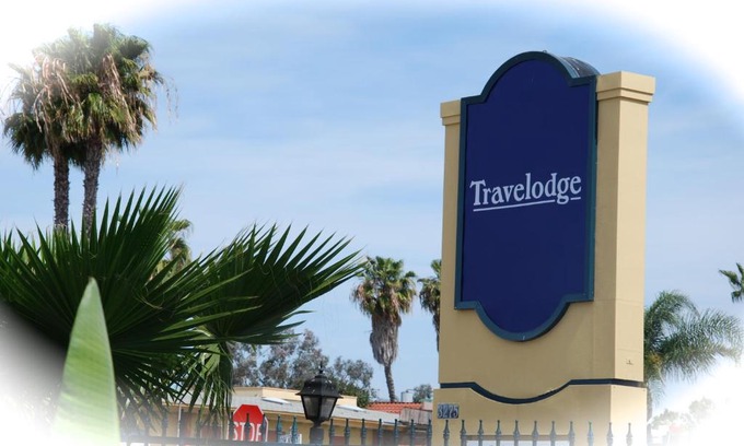 Midway District Hotel | Travelodge by Wyndham San Diego SeaWorld