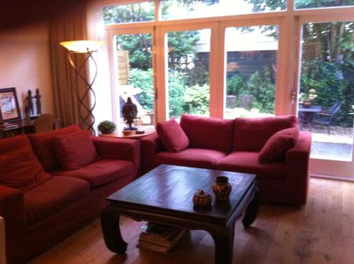 Stadionbuurt Apartment | Treasure