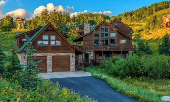 Crested Butte House | Treasury House, hot tub, sauna, pet ok, walk to the slopes!