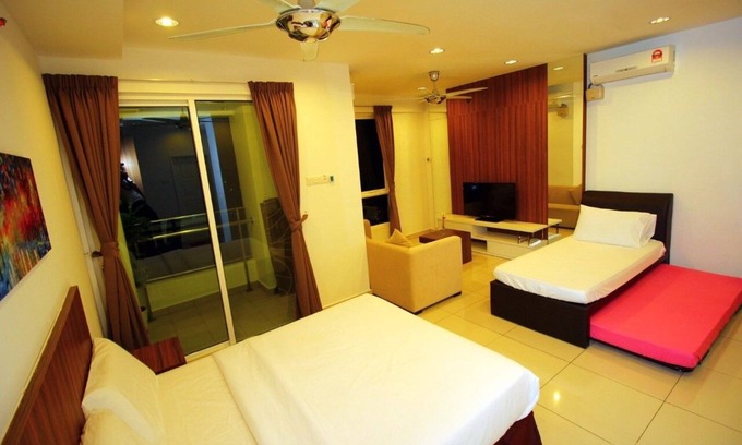 Downtown George Town Apartment | Treat Yourself A Luxury Stay In Penang