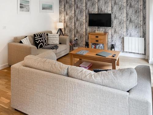 Porthtowan House | Trebellan