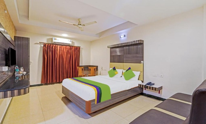 Kalapettai Hotel | Treebo Trend Yagna Residency