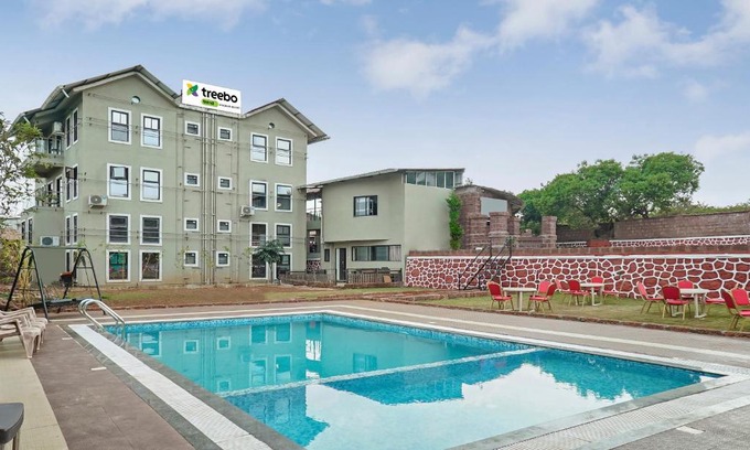 Mahabaleshwar Hotel | Treebo Vhyomaan Resort