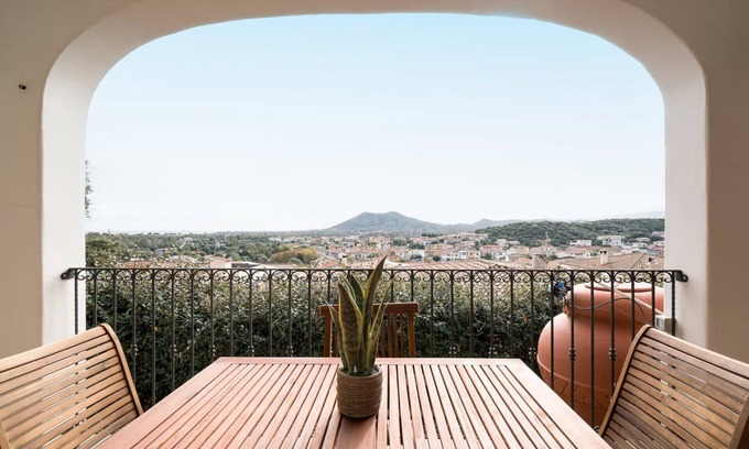 Posada Apartment | Trilo Tiriarzu: in Zona Residenziale a Posada