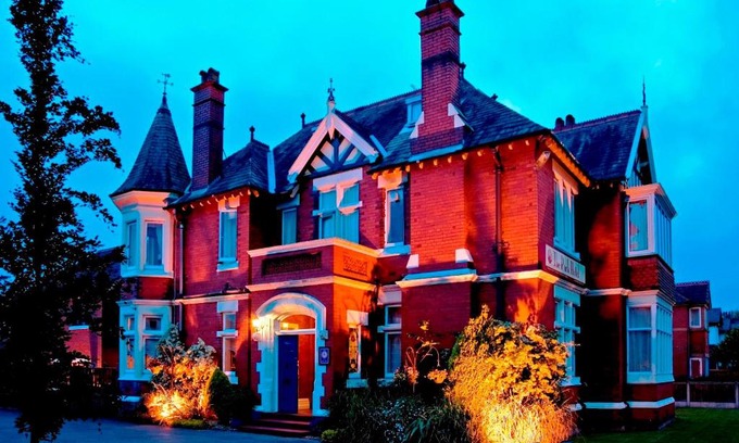 Preston Hotel | Trivelles Park Hotel