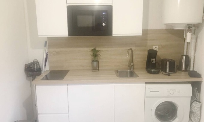Gares Apartment | Tropical chic - Gare Saint Roch - Centre - Netflix