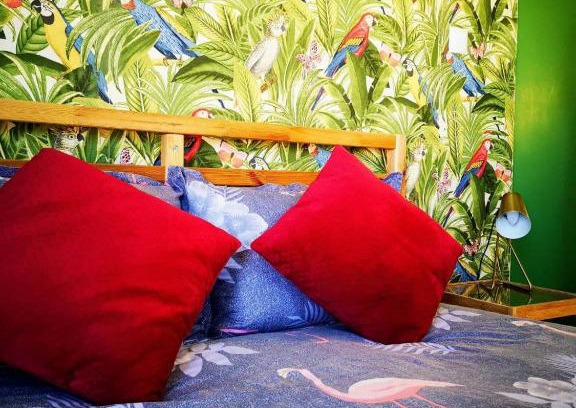 Volos City Centre Apartment | Tropical Loft with View