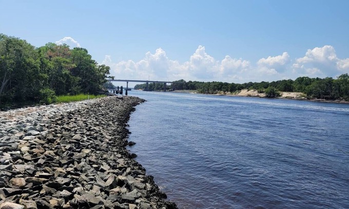 North Carolina Coast Apartment | True North - A Beach & Boat Lover's Dream
