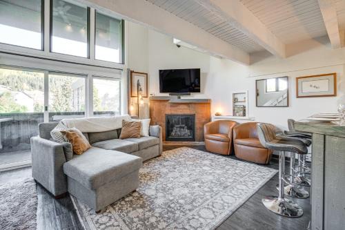 Copper Mountain Village Apartment | True Ski-In Copper Mtn Condo Quick Walk to Lift!