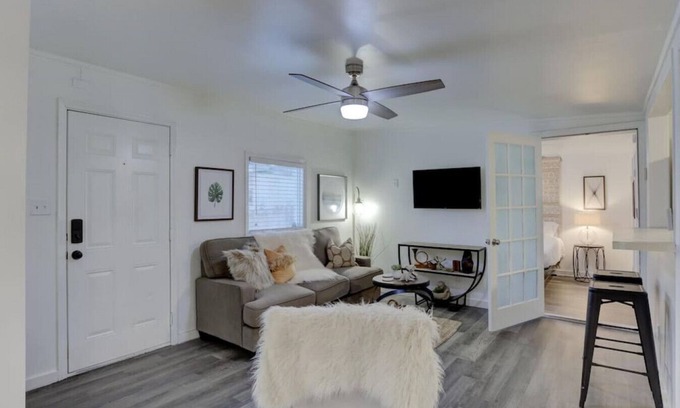 Midtown House | Tucker Guest House · Guest House Get Away! Essentials + ideal location