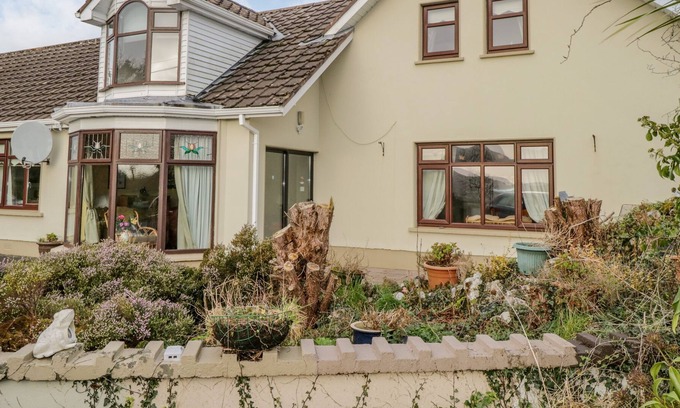Castlebaldwin Cottage | TULLAVILLA, pet friendly in Castlebaldwin, County Sligo