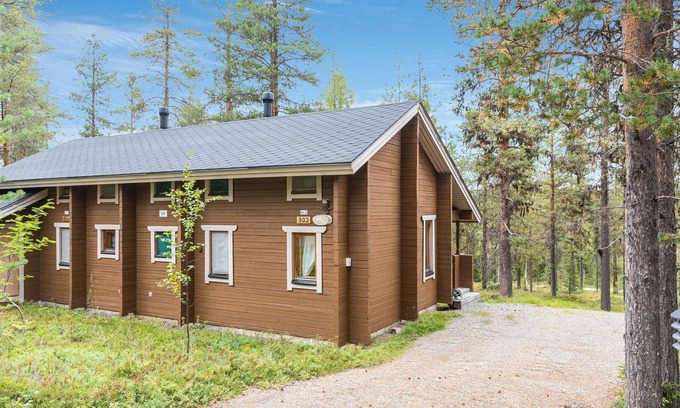 Akaslompolo House | Tunturipöllö (huoneisto 902) by Interhome