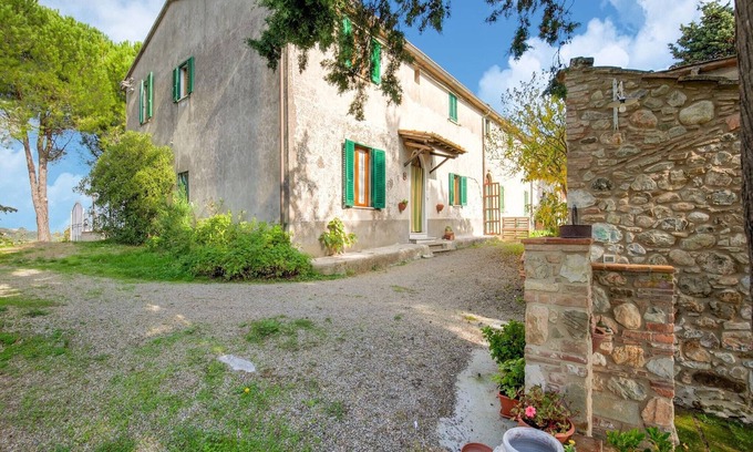 Chianni House | Tuscany Family Country Home