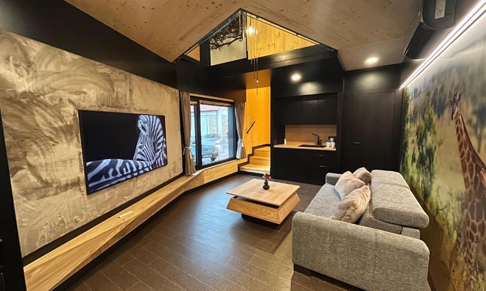 Osecna Hotel | tvrz KRASSA