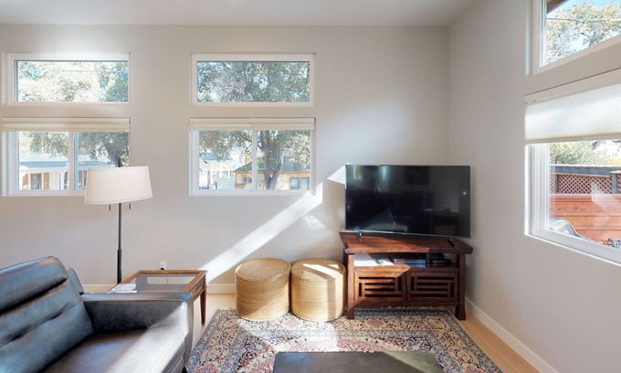 Paso Robles House | Twice is Nice-2BR/2BA Finely Finished Home in Downtown Paso Robles!