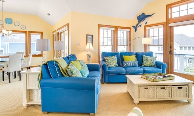 Buck Island House | Twice The Fun II, 5-min walk to Corolla beach, restaurants, & shopping.