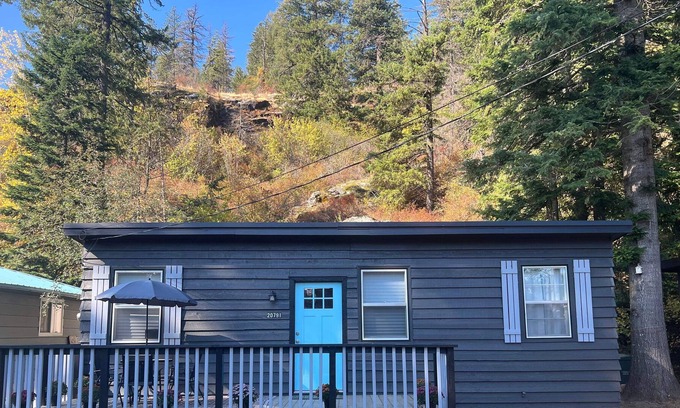 Rathdrum Cottage | Twin Lakes Cottage