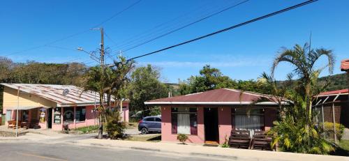 Valle Bonito Bed & Breakfast | Twin Palms Lodge