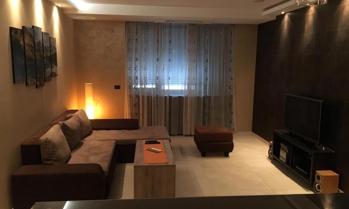 Vracar Apartment | Twin Suites Deluxe Belgrade