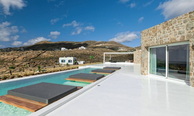 Mykonos House | Twin Villas,Luxury Designed,Fantastic Location,Close to Beach!Up to 26 persons