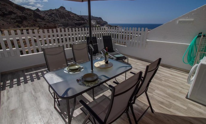 Mogan Apartment | Two-Bedroom Apartment Playa del Cura with Views