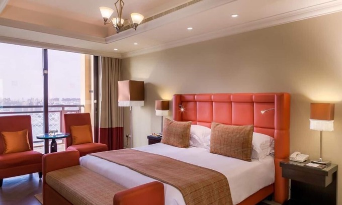 Dubai Media City Apartment | Two Bedroom Apartment Near Dubai Media City Park