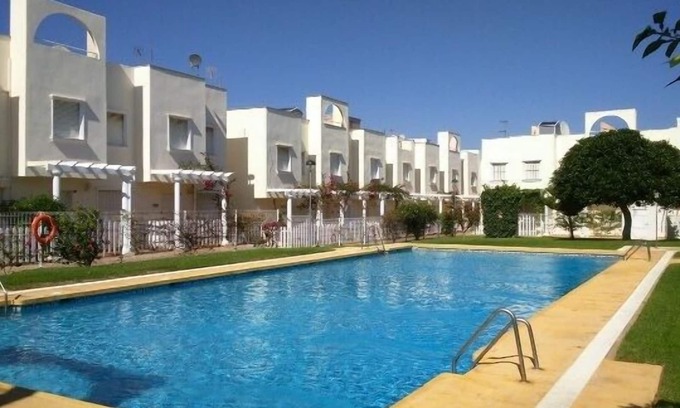 Puerto Rey House | Two Bedroom Townhouse 450m from the Beach, Vera Playa