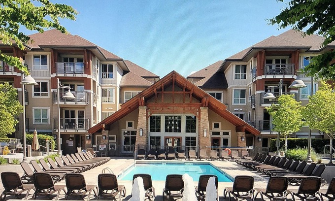 Kelowna Central Business District Condo | Two bedroom two bath downtown condo just steps from the pool and hot tubs