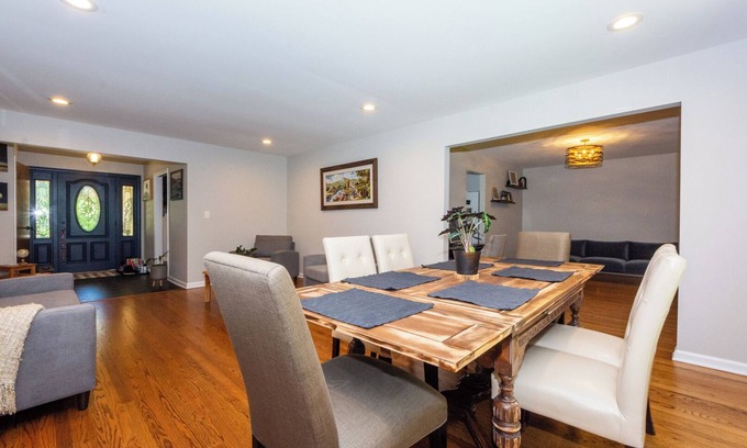 Wheaton House | Two Bedroom, Two Bathroom, Quiet and Relaxing Home
