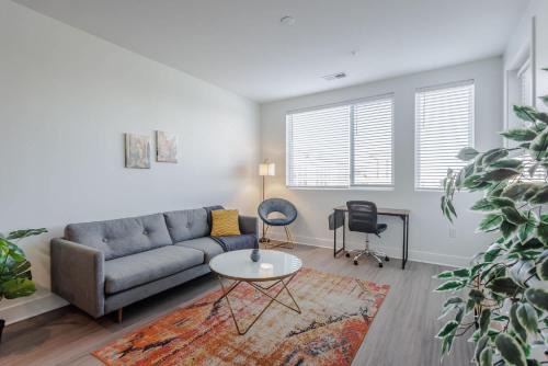 Central Business District Apartment | TWO Luxe CozySuites in Downtown Cincinnati