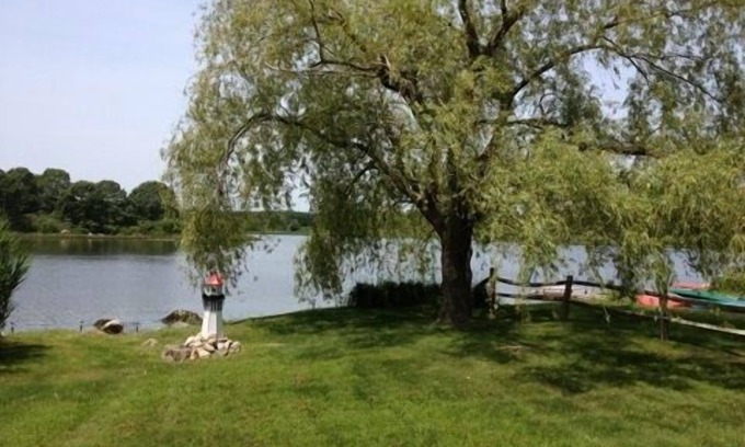 Noank House | Two Person Rental On Water 3 miles from Downtown Mystic