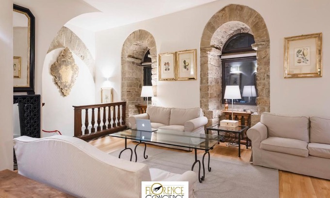 Oltrarno Apartment | TWO TOWERS-Ramaglianti & Belfredelli