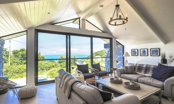 Tan-y-groes Cottage | Ty Machlud, Tresaith