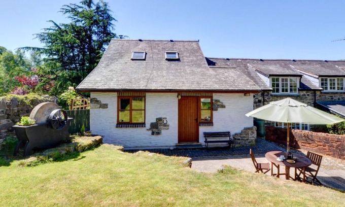 Cemmaes House | Ty Wennol in Machynlleth