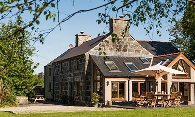 Criccieth House | Tyddyn Morthwyl