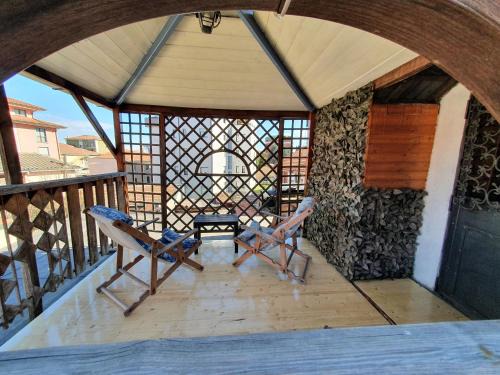 Pero Apartment | Typical mountain mansarda close to Fiera Rho Milano MIND