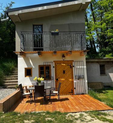 Prace Apartment | Ubytování na sklípku