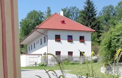 Karlovy Dvory Apartment | Ubytování Praschlhaus