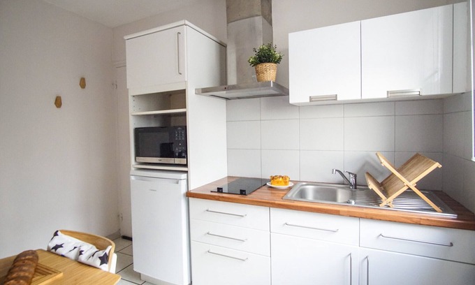 Concarneau Apartment | -UGO- T1 bis avec parking proche plage